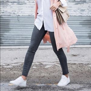 charcoal jeans outfit